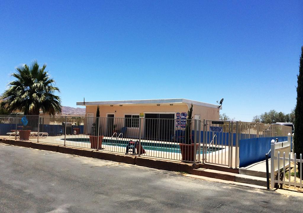 Sunnyvale Garden Suites - Joshua Tree National Park Twentynine Palms Esterno foto