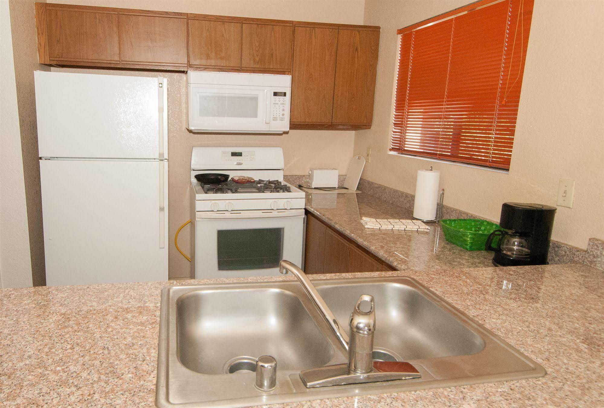 Sunnyvale Garden Suites - Joshua Tree National Park Twentynine Palms Esterno foto