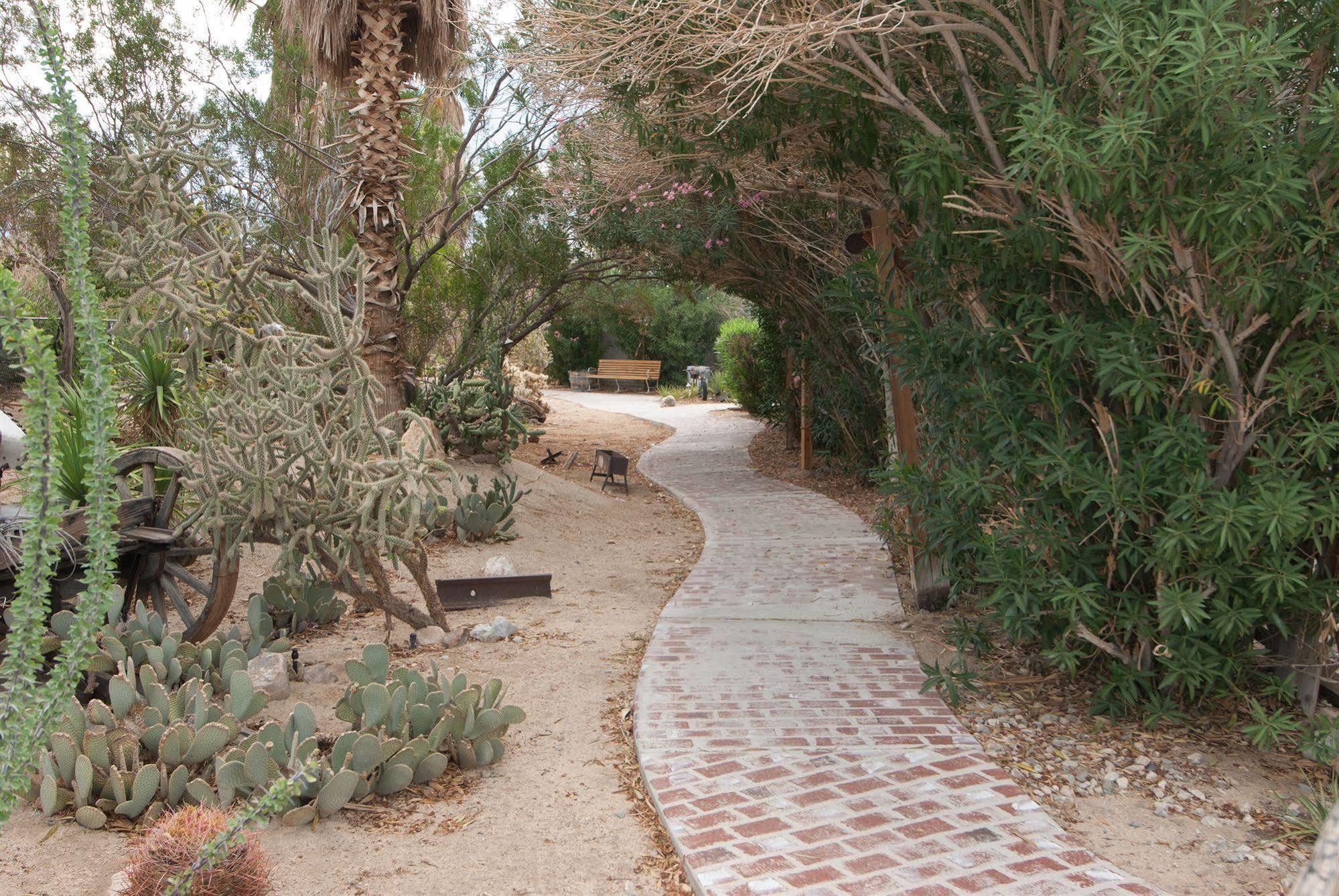 Sunnyvale Garden Suites - Joshua Tree National Park Twentynine Palms Esterno foto